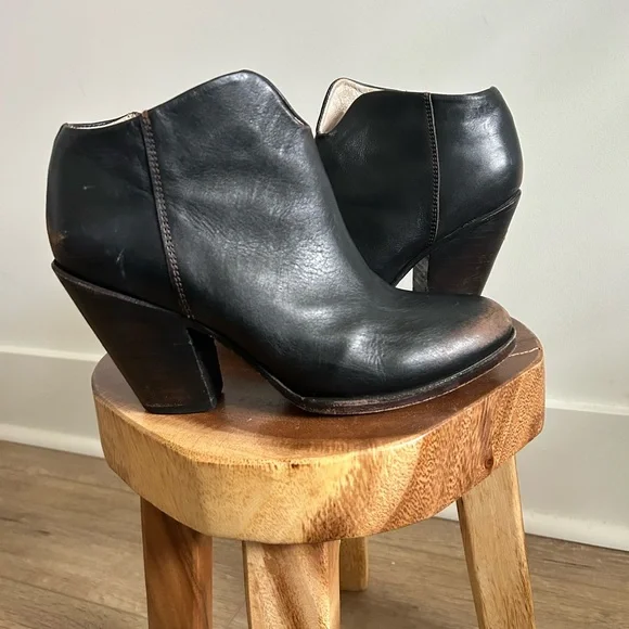 Freebird Detroit Darius Bootie Black Distressed Size 9 - Picture 2 of 7